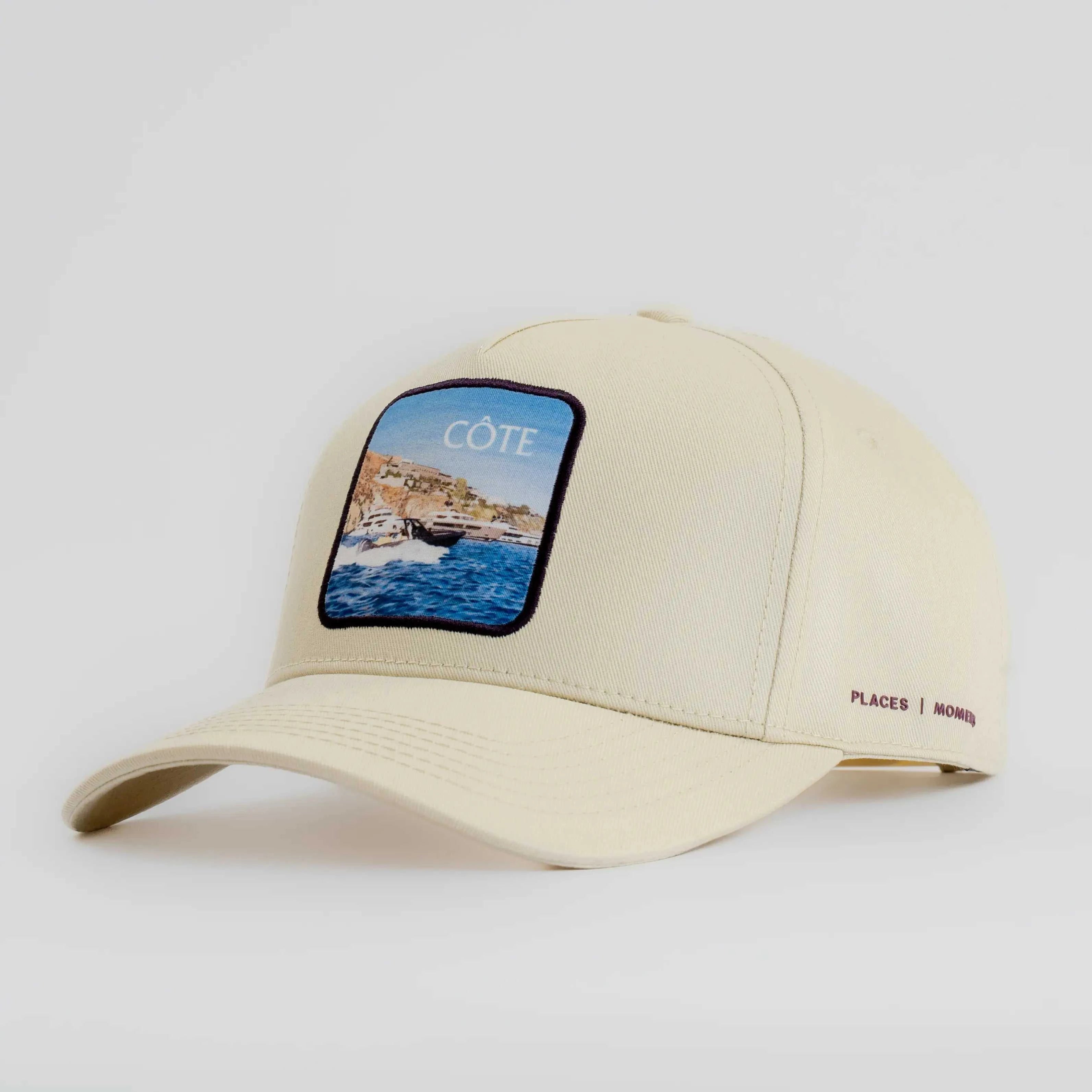 Off-white Côte Baseball Cap with curved brim and coastal patch design